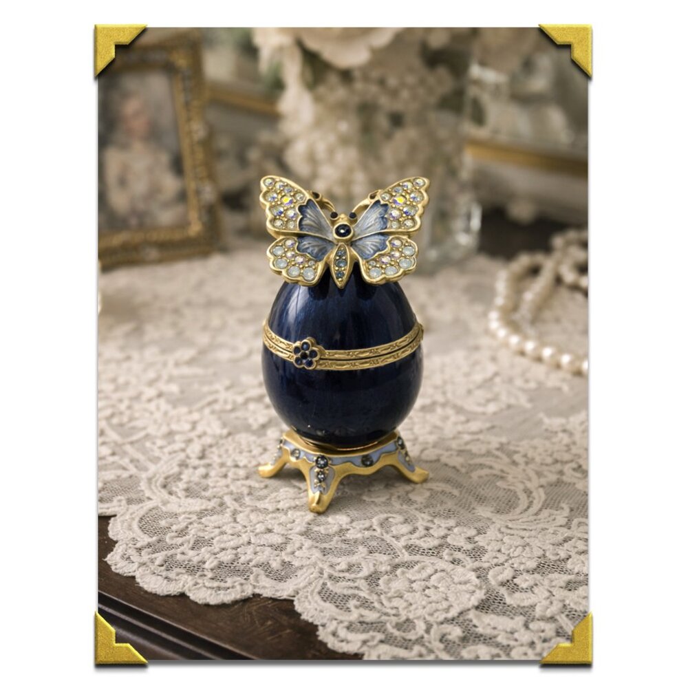 SIGNED Jay Strongwater Butterfly Egg Trinket Box Garden with SWAROVSKI Crystals